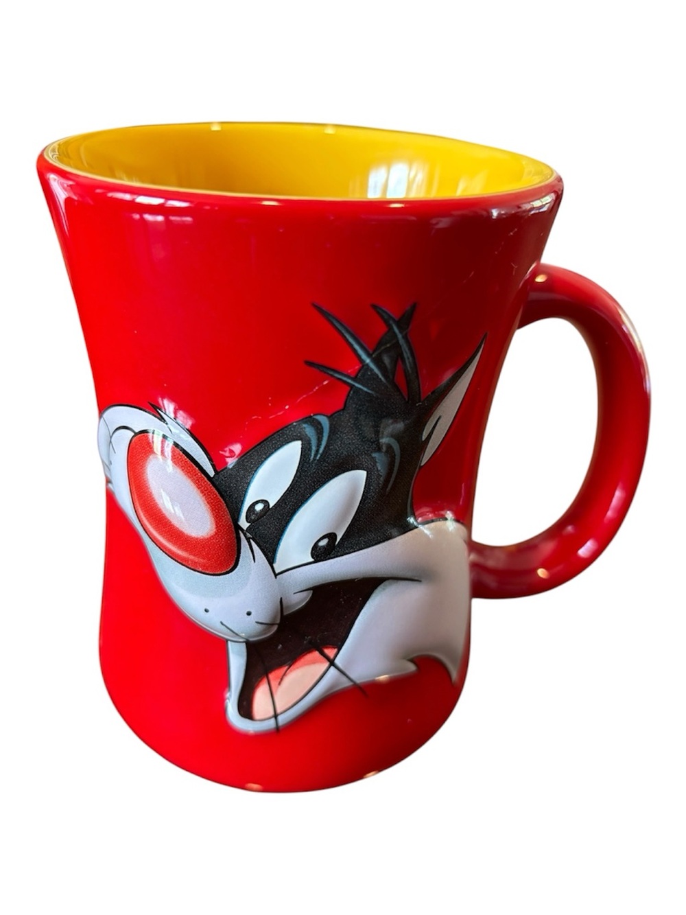 Looney Tunes Sylvester 3D Mug – Red & Yellow